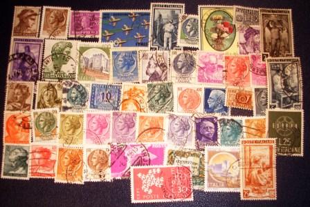 00713 50 Briefmarken aus Italien